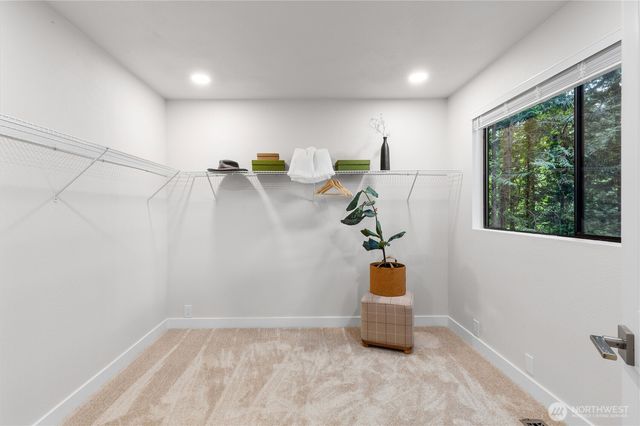 18126 NE 185th Place, Woodinville, WA 98077
