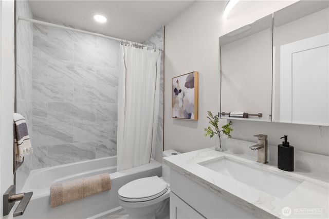 18126 NE 185th Place, Woodinville, WA 98077