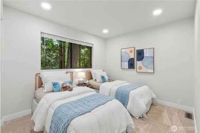18126 NE 185th Place, Woodinville, WA 98077