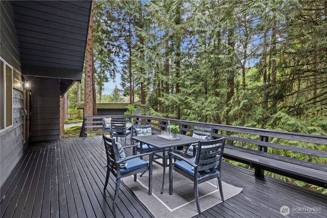 18126 NE 185th Place, Woodinville, WA 98077