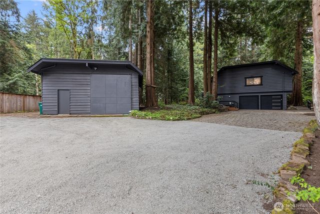 18126 NE 185th Place, Woodinville, WA 98077