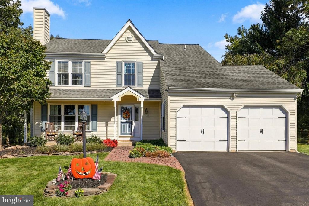 115 DORCHESTER WAY, HARLEYSVILLE, PA 19438 — exterior