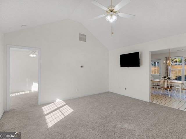 209 Regal Road, Jackson, GA 30233