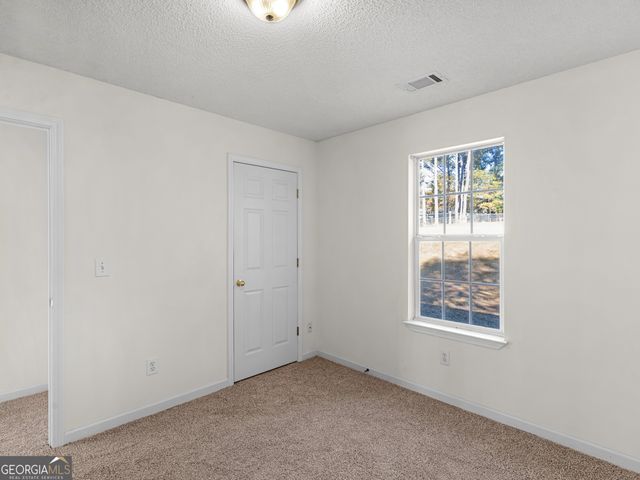 209 Regal Road, Jackson, GA 30233