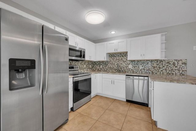 4729 WHITE BAY CIRCLE, Wesley Chapel, FL 33545