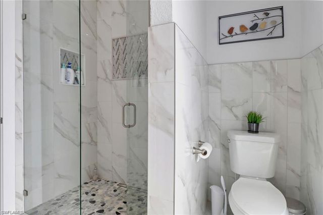 1086 21st ST SW, Naples, FL 34117