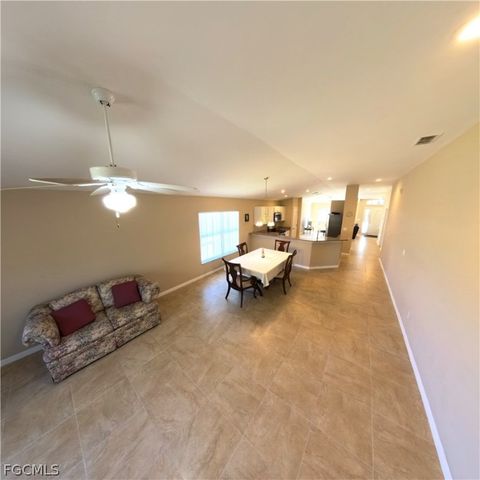 8571 Gassner WAY, Lehigh Acres, FL 33972