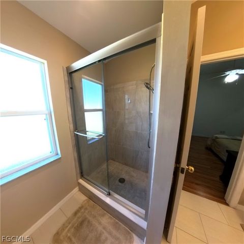 8571 Gassner WAY, Lehigh Acres, FL 33972