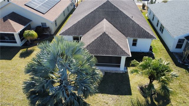 8571 Gassner WAY, Lehigh Acres, FL 33972