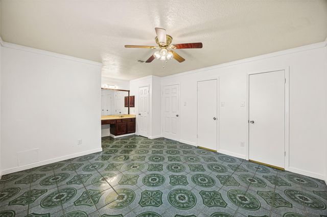 7226 Ridgeberry, Houston, TX 77095