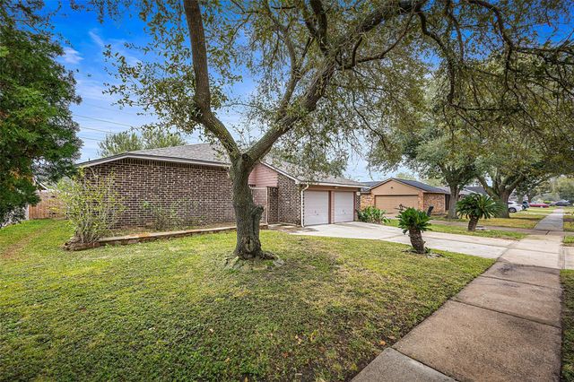7226 Ridgeberry, Houston, TX 77095
