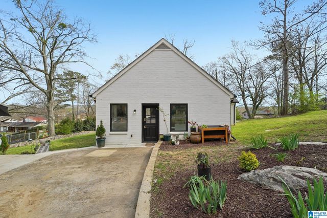 100 5TH AVENUE E, Oneonta, AL 35121