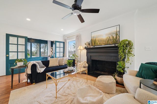 100 5TH AVENUE E, Oneonta, AL 35121