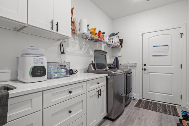 619 McCown Dr., Conway, SC 29526