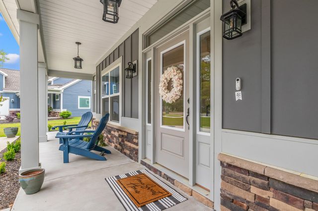 619 McCown Dr., Conway, SC 29526