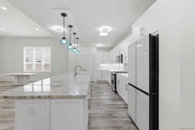 8961 Trailridge, Santee, CA 92071