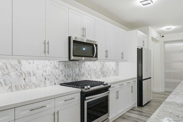 8961 Trailridge, Santee, CA 92071