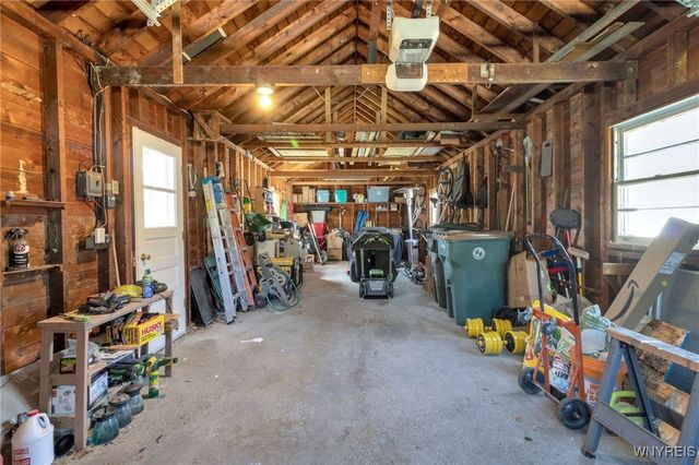 1058 Ruie Road, North Tonawanda, NY 14120