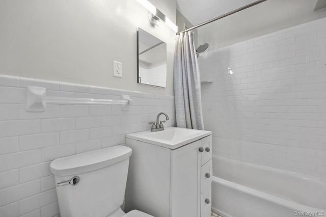 52 Lafayette Place 1F, Greenwich, CT 06830