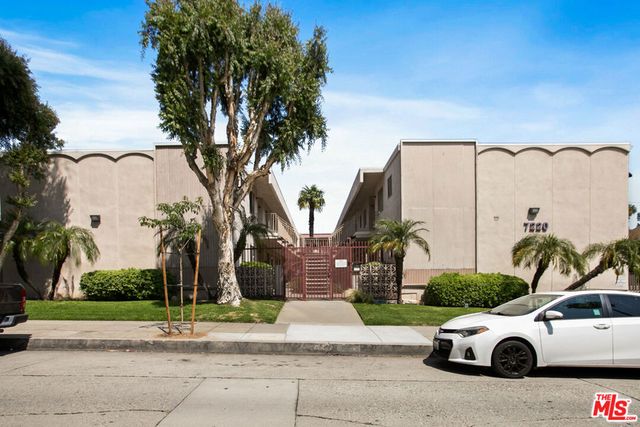 7220 -32 Bright Avenue, Whittier, CA 90602