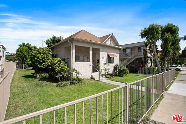 7220 -32 Bright Avenue, Whittier, CA 90602