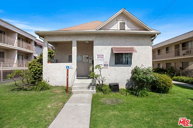 7220 -32 Bright Avenue, Whittier, CA 90602