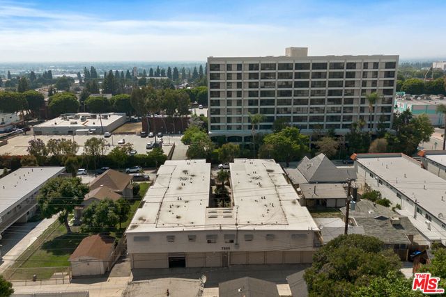 7220 -32 Bright Avenue, Whittier, CA 90602