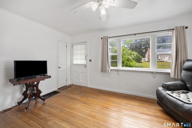 42 Morningside Drive West, Bristol, CT 06010