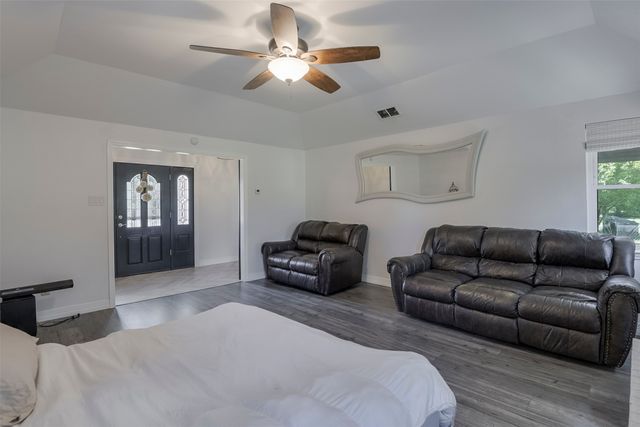 511 Farrar Road, Waxahachie, TX 75165
