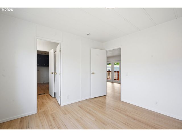 2303 47TH Ave Ne, Salem, OR 97305