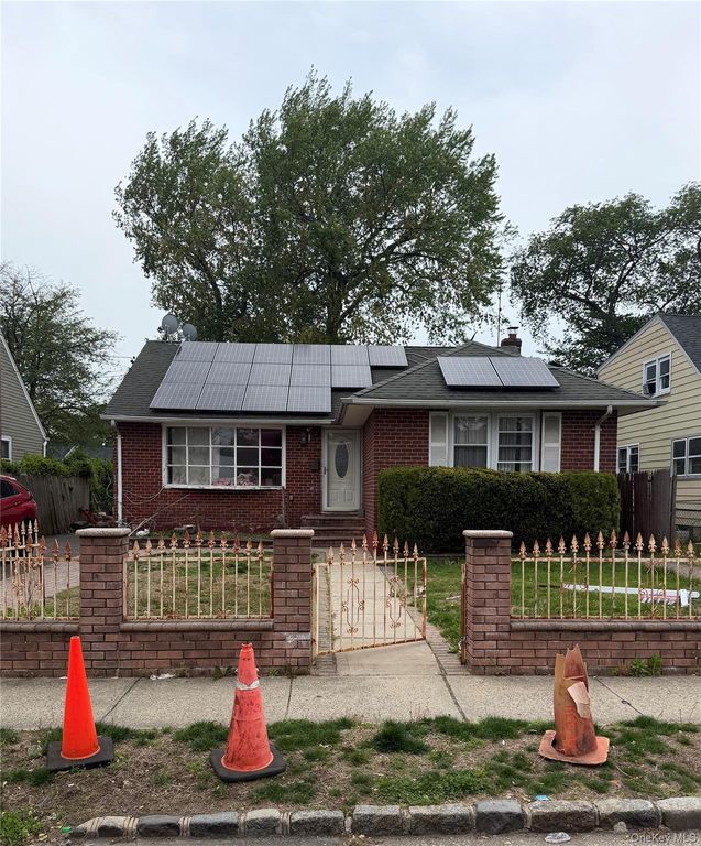 179 Kinkel Street, Westbury, NY 11590