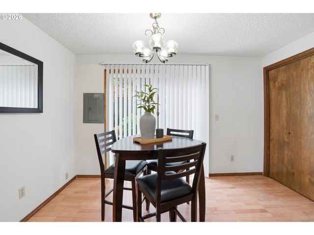 7006 Ne 43RD St C, Vancouver, WA 98661