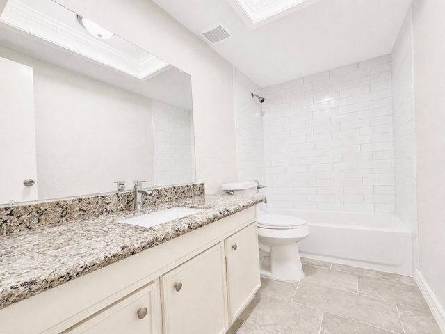 8407 Riverside Walk Lane, Houston, TX 77064