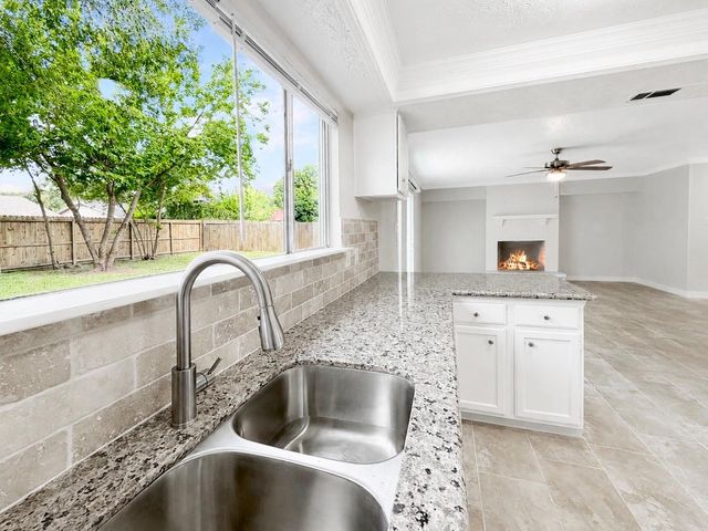 8407 Riverside Walk Lane, Houston, TX 77064