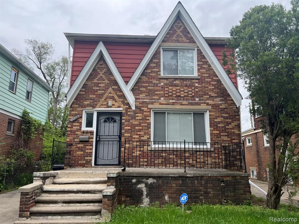 15862 Stansbury Street, Detroit, MI 48227
