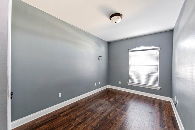 121 Carriage Way, Thibodaux, LA 70301