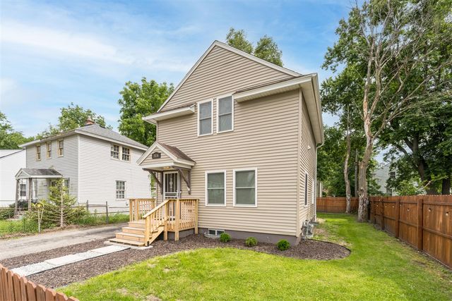 516 Lay Boulevard, Kalamazoo, MI 49001