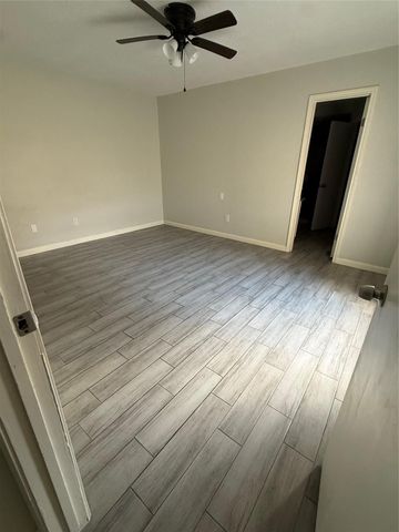 4514 Wee Laddie Lane, Houston, TX 77084