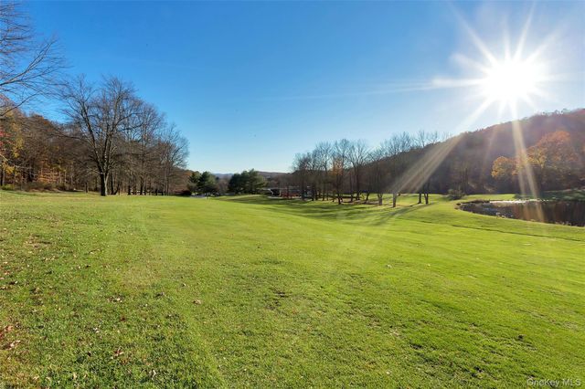 182 Heritage Hills A, Somers, NY 10589