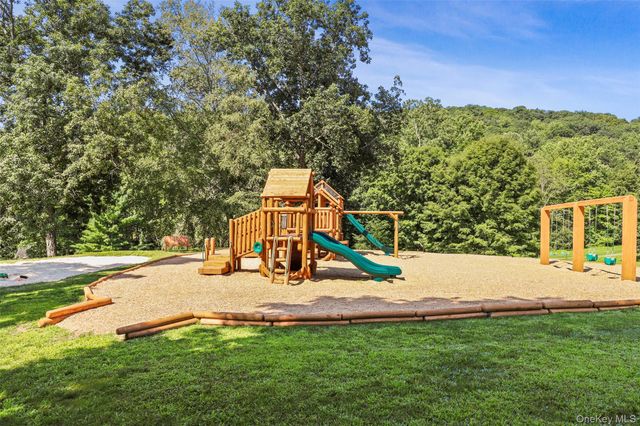 182 Heritage Hills A, Somers, NY 10589