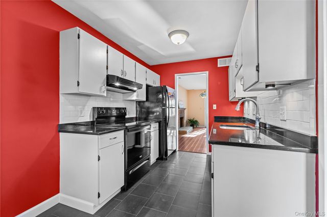 182 Heritage Hills A, Somers, NY 10589