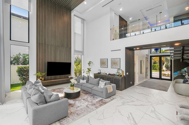 245 NE 6th Court, Boca Raton, FL 33432