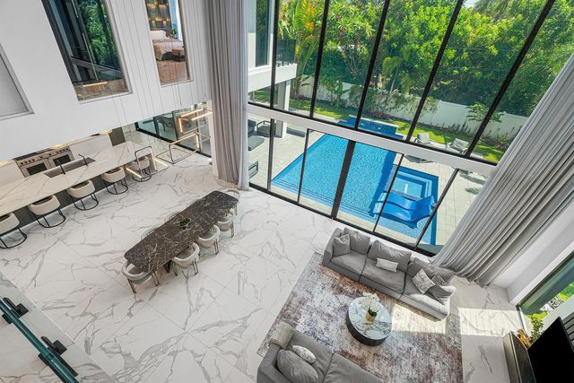 245 NE 6th Court, Boca Raton, FL 33432