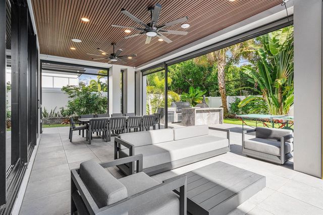 245 NE 6th Court, Boca Raton, FL 33432