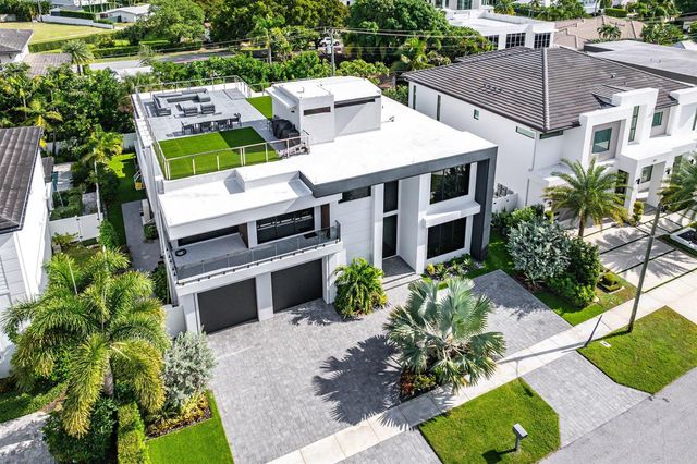245 NE 6th Court, Boca Raton, FL 33432