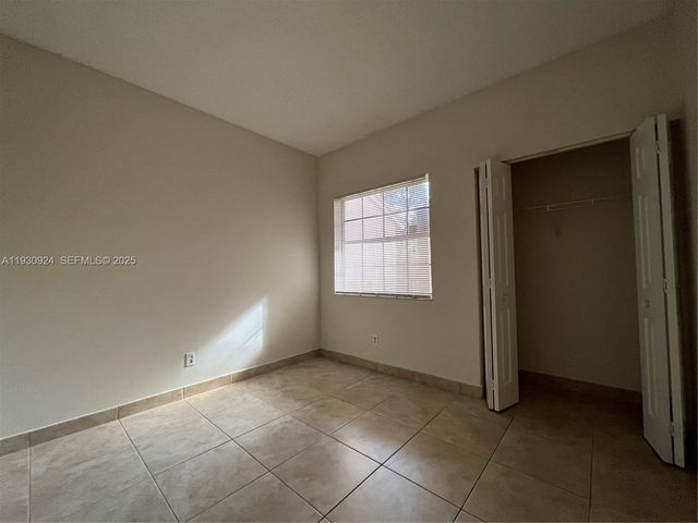 671 Cypress Lake Blvd C21, Deerfield Beach, FL 33064