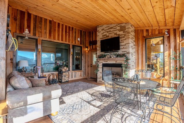 1642 Little Cove Road, Sevierville, TN 37862