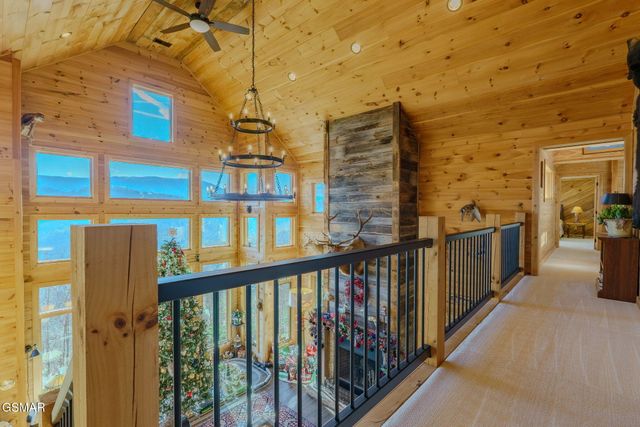 1642 Little Cove Road, Sevierville, TN 37862