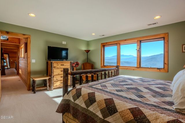 1642 Little Cove Road, Sevierville, TN 37862