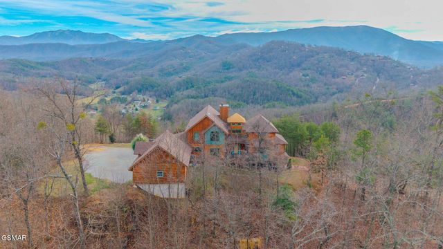 1642 Little Cove Road, Sevierville, TN 37862